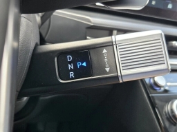 Hyundai Santa Fe SE FWD 2026