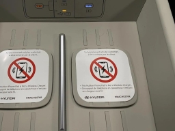 Hyundai Santa Fe Hybrid SE AWD 2026