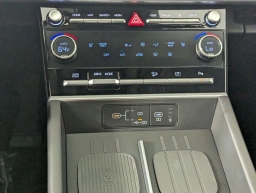 Hyundai Santa Fe Hybrid SEL FWD 2026