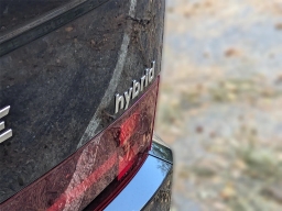 Hyundai Santa Fe Hybrid SEL FWD 2025