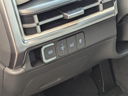 Hyundai Santa Fe Hybrid SEL FWD 2025