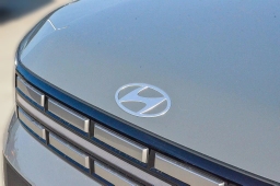 Hyundai Santa Fe Hybrid SEL FWD 2026