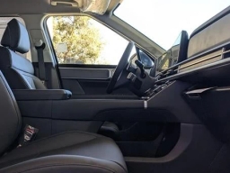 Hyundai Santa Fe SEL FWD 2026