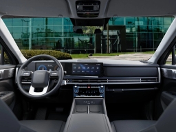 Hyundai Santa Fe SEL FWD 2026