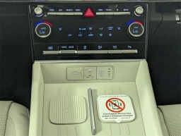 Hyundai Santa Fe SEL FWD 2025