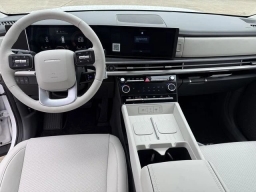 Hyundai Santa Fe SEL FWD 2025