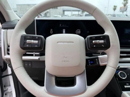 Hyundai Santa Fe SEL FWD 2025