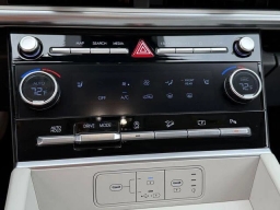 Hyundai Santa Fe SEL FWD 2025