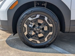 Hyundai Santa Fe SEL FWD 2026