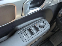 Hyundai Santa Fe SEL FWD 2026