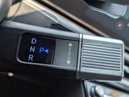 Hyundai Santa Fe SEL FWD 2026