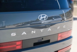 Hyundai Santa Fe Hybrid SEL AWD 2026