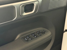 Hyundai Santa Fe Hybrid SEL AWD 2026