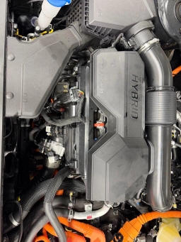 Hyundai Santa Fe Hybrid SEL AWD 2026