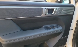 Hyundai Santa Fe Hybrid Limited AWD 2026