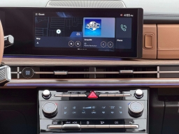 Hyundai Santa Fe Limited FWD 2026