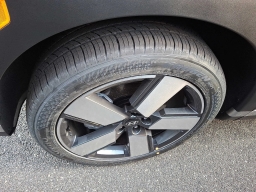 Hyundai Santa Fe Limited FWD 2026