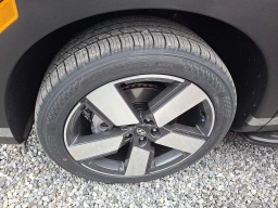 Hyundai Santa Fe Limited AWD 2026