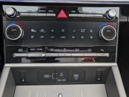 Hyundai Santa Fe Limited AWD 2026