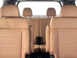 Hyundai Santa Fe Limited AWD 2026