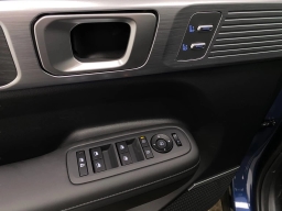 Hyundai Santa Fe Limited AWD 2026