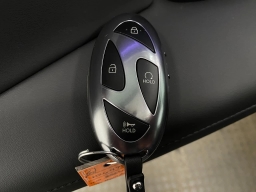 Hyundai Santa Fe Limited AWD 2026