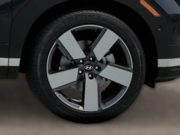 Hyundai Santa Fe Limited AWD 2026