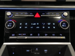 Hyundai Santa Fe Limited AWD 2026