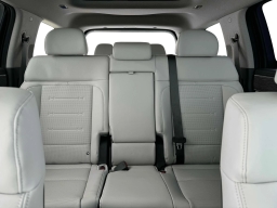 Hyundai Santa Fe Limited AWD 2026