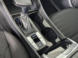 Hyundai Santa Cruz SE FWD 2026