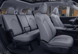 Toyota Grand Highlander XLE FWD (GS) 2026