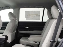 Toyota Grand Highlander XLE AWD (Natl) 2026