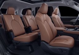 Toyota Grand Highlander Platinum AWD (Natl) 2026