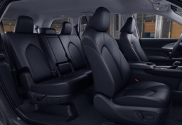 Toyota Grand Highlander XLE AWD (Natl) 2026