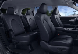 Toyota Grand Highlander XLE AWD (Natl) 2026
