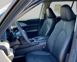 Toyota Grand Highlander Platinum AWD (GS) 2026