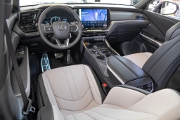 Lexus TX TX 500h F SPORT Performance Premium AWD 2026