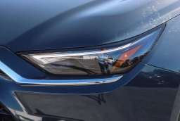 Toyota Grand Highlander Hybrid Limited AWD (Natl) 2026