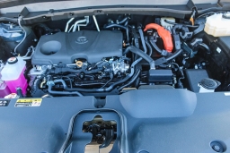 Toyota Grand Highlander Hybrid Limited AWD (Natl) 2026