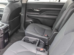 Toyota Grand Highlander Hybrid Limited AWD (Natl) 2026