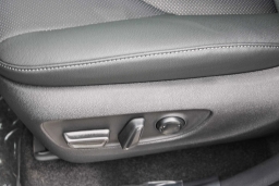 Toyota Grand Highlander Hybrid Limited AWD (Natl) 2026