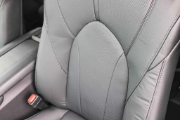 Toyota Grand Highlander Hybrid Limited AWD (Natl) 2026