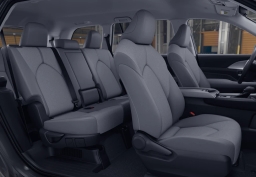 Toyota Grand Highlander Hybrid LE AWD (Natl) 2026