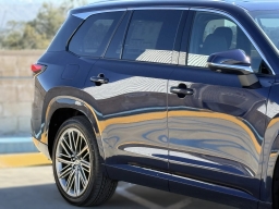 Lexus TX TX 550h+ Luxury AWD 2026