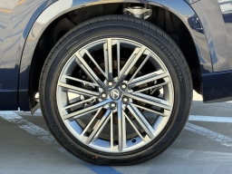 Lexus TX TX 550h+ Luxury AWD 2026