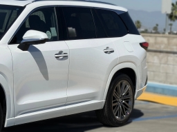 Lexus TX TX 550h+ Luxury AWD 2026