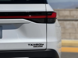 Lexus TX TX 550h+ Luxury AWD 2026