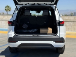 Lexus TX TX 550h+ Luxury AWD 2026