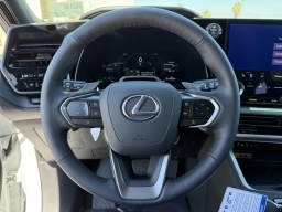 Lexus TX TX 550h+ Luxury AWD 2026