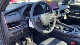 Toyota Grand Highlander Hybrid MAX Limited AWD (Natl) 2026